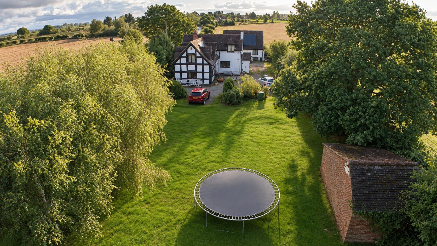 16 Walton, Telford, TF6 6AR For Sale